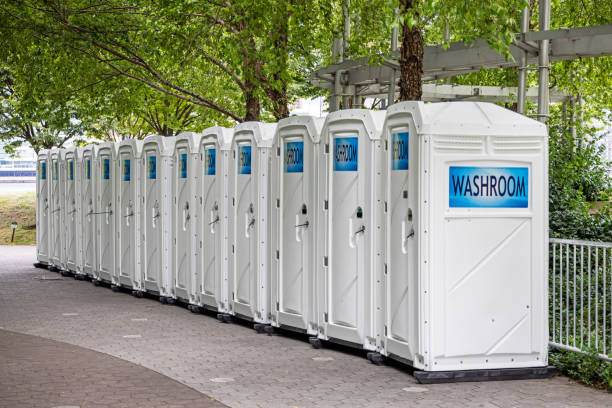 Best Deluxe Portable Toilet Rental  in Larchmont, NY